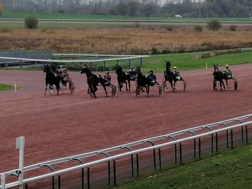 Qualifications : Illuminate… illumine la séance caennaise