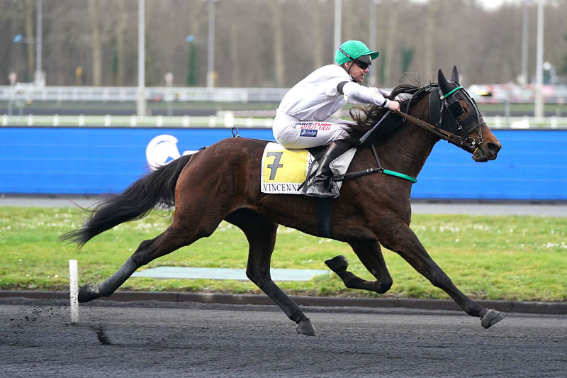 You are currently viewing Galactic s&rsquo;offre un premier Groupe