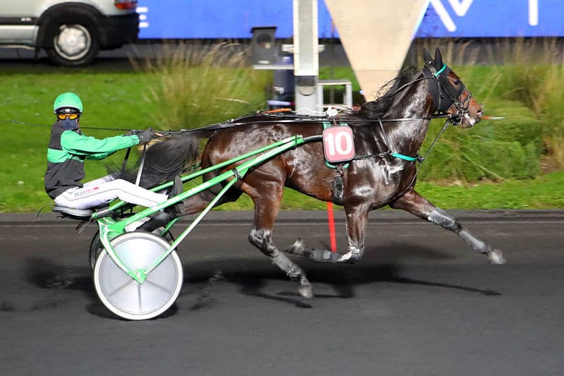 You are currently viewing Hasur Dairpet confirme au niveau parisien
